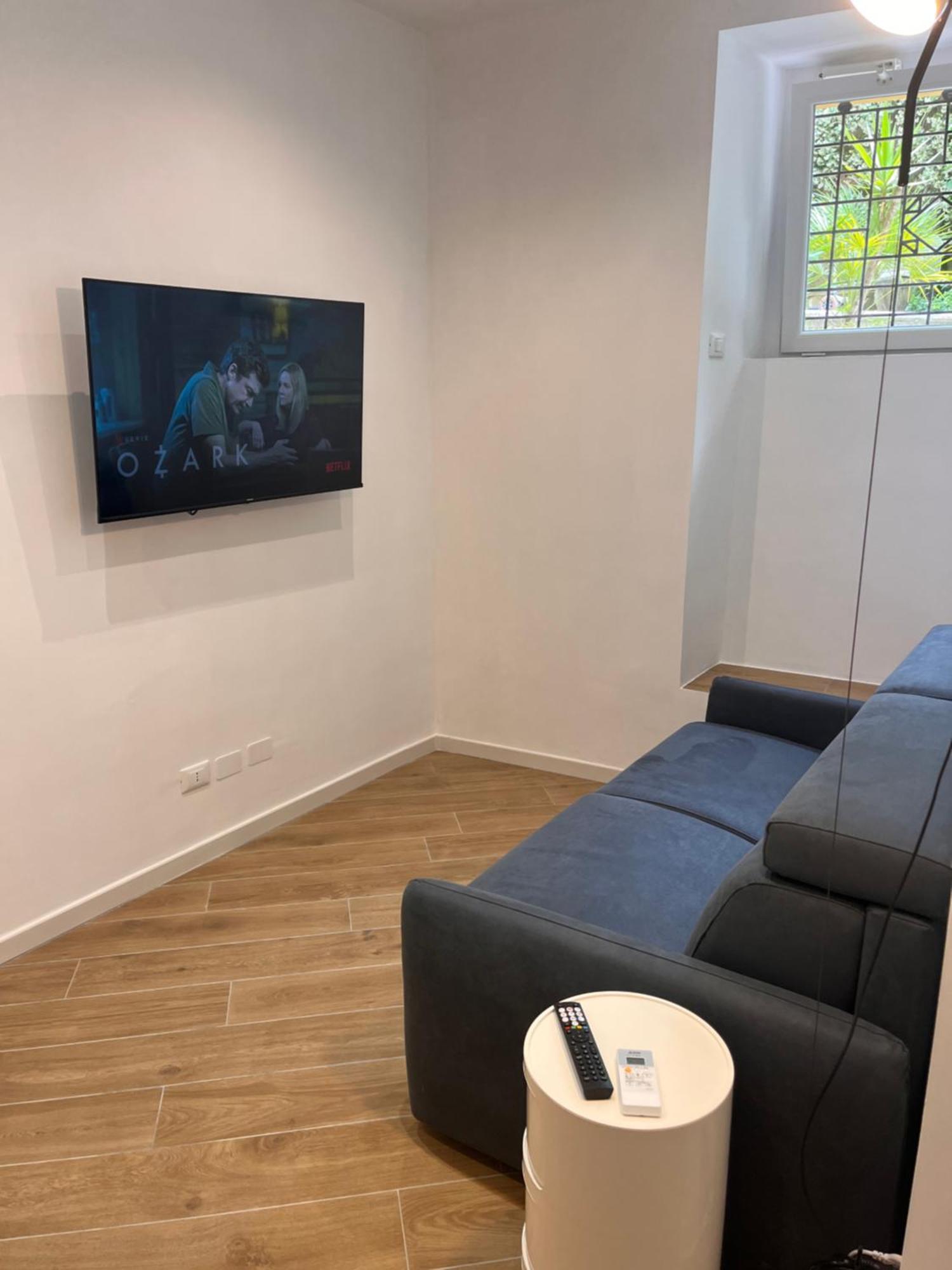 Apartment Barberina Rome