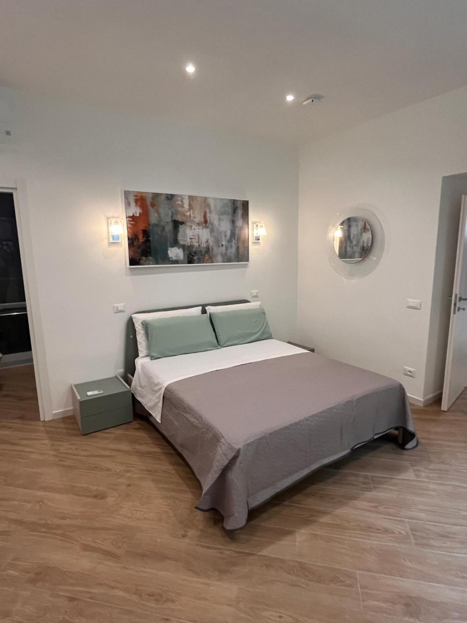 Apartment Barberina Rome
